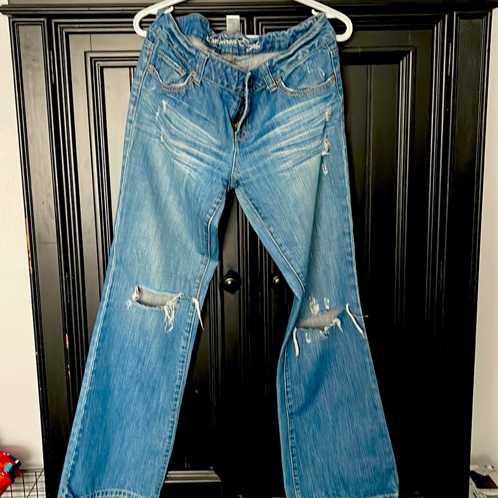 American Eagle size 10 Reg wide leg jeans Favorite Boyfriend style